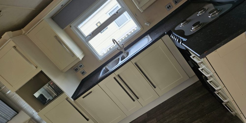 Internal Caravan Cleaning Towyn North Wales (2)